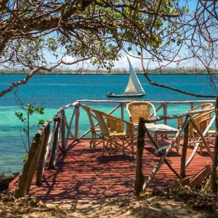 הוילה Shimoni Firefly Eco Retreat מראה חיצוני תמונה