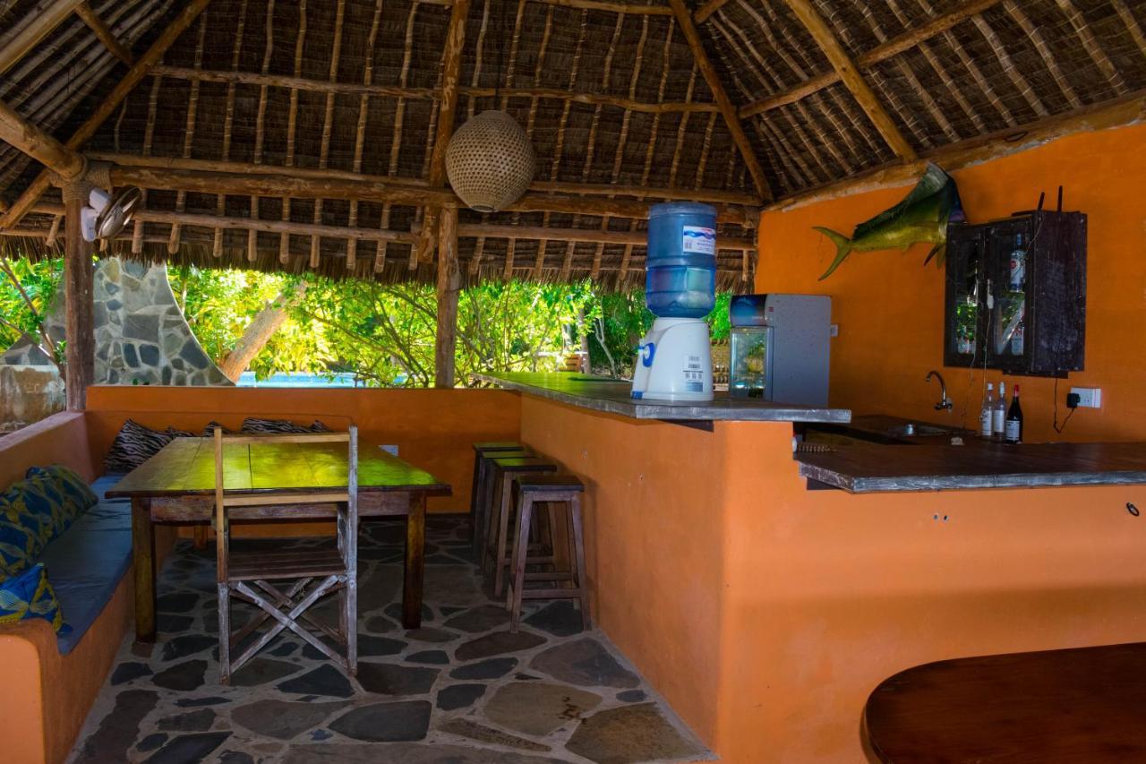 הוילה Shimoni Firefly Eco Retreat מראה חיצוני תמונה