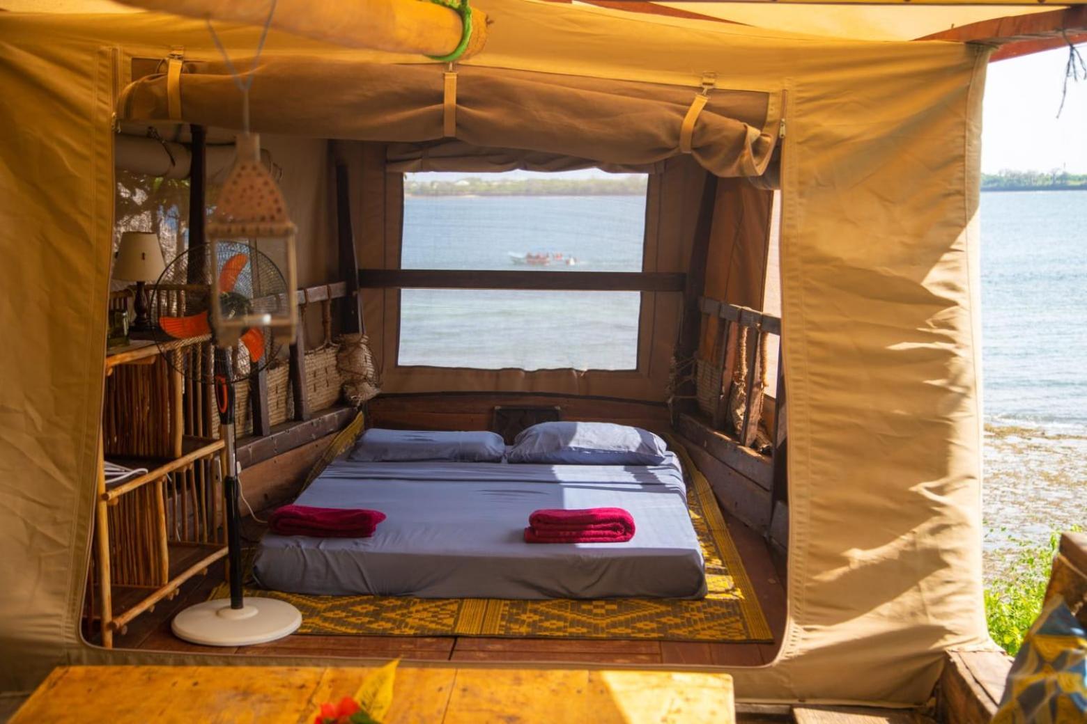 הוילה Shimoni Firefly Eco Retreat מראה חיצוני תמונה