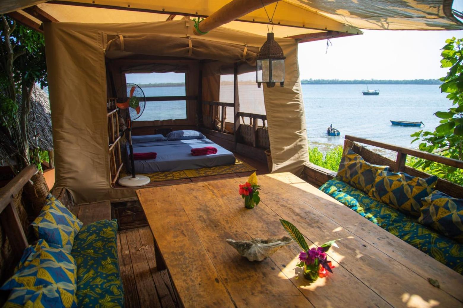 הוילה Shimoni Firefly Eco Retreat מראה חיצוני תמונה
